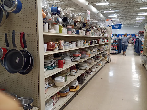 Thrift Store «Goodwill Retail & Donation Center», reviews and photos, 13500 Plantation Rd, Fort Myers, FL 33966, USA