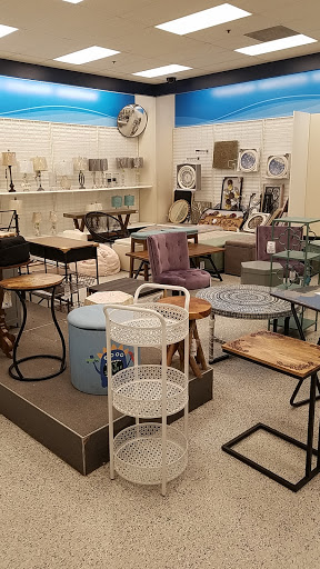 Clothing Store «Ross Dress for Less», reviews and photos, 2327 Street Rd, Bensalem, PA 19020, USA