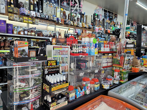 Liquor Store «GNG Liquors», reviews and photos, 583 W Tennyson Rd, Hayward, CA 94544, USA