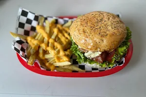 Shari & Burger image