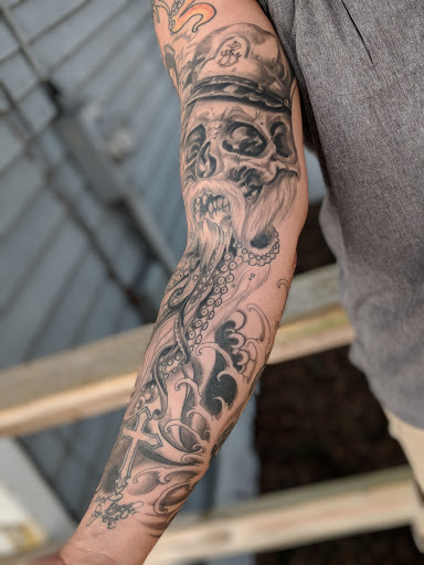 Tattoo Shop «Three Fates Tattoo», reviews and photos, 1210 W Garden St, Pensacola, FL 32502, USA