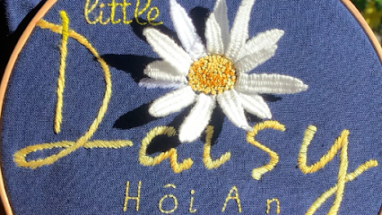 Little Daisy Hoi An Craft & Art Workshop (L amant cafe) - Artisan linen clothing, Hand Embroidery & Sewing Workshop