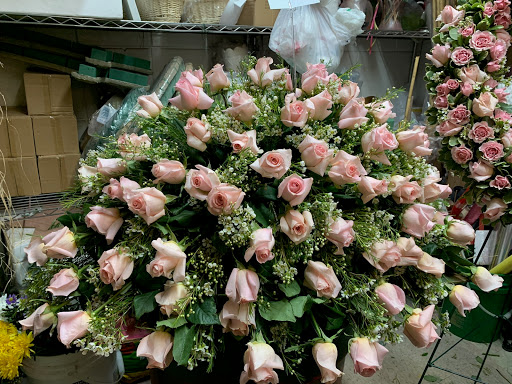 Florist «Send Your Love Flowers & Balloons», reviews and photos, 1417 SW Military Dr, San Antonio, TX 78221, USA