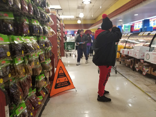 Supermarket «Morelia Supermarket Inc», reviews and photos, 4833 W Diversey Ave, Chicago, IL 60639, USA