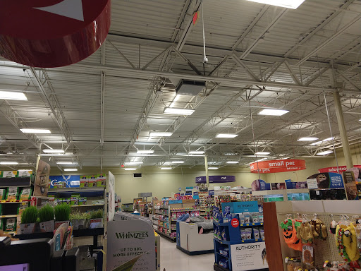 Pet Supply Store «PetSmart», reviews and photos, 3865 NY-31, Liverpool, NY 13090, USA