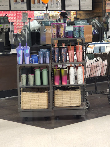 Grocery Store «Albertsons», reviews and photos, 2400 W Commonwealth Ave, Alhambra, CA 91803, USA