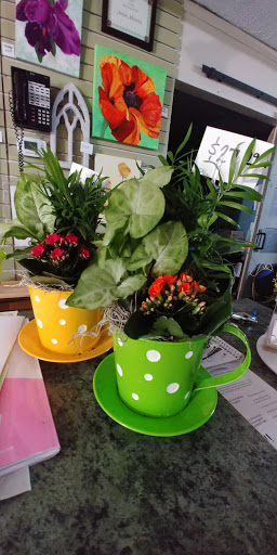 Florist «Garden Fantasy on Main», reviews and photos, 210 Main St, Belleville, MI 48111, USA