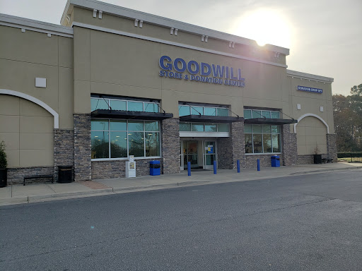 Donations Center «Goodwill of North Georgia: Roswell Store and Donation Center», reviews and photos