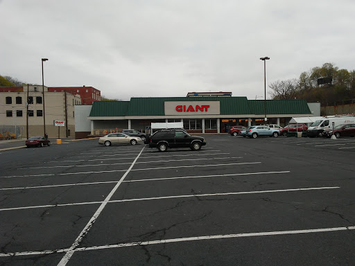 Grocery Store «Giant Food Stores», reviews and photos, 500 Progress Ave, Pottsville, PA 17901, USA