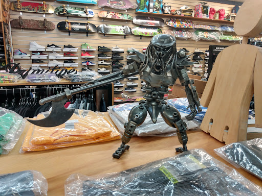 Skate Shop «Westside Skateshop», reviews and photos, 39332 US-19, Tarpon Springs, FL 34689, USA