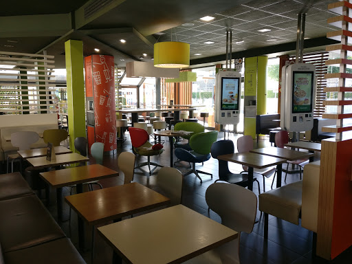 Información y opiniones sobre McDonalds Armilla de Armilla