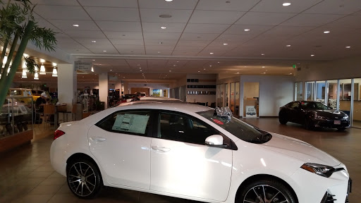 Toyota Dealer «Tustin Toyota», reviews and photos, 36 Auto Center Dr, Tustin, CA 92782, USA