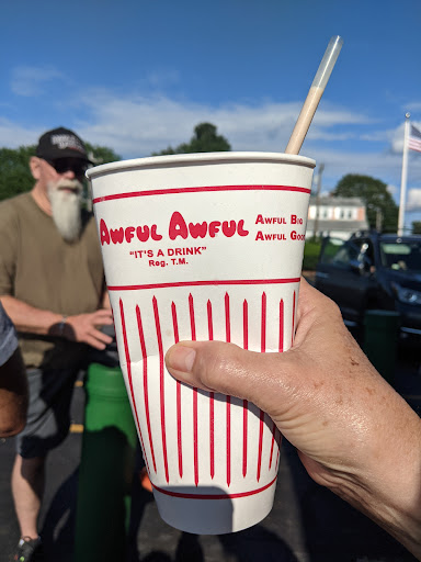 American Restaurant «Newport Creamery», reviews and photos, 208 W Main Rd, Middletown, RI 02842, USA