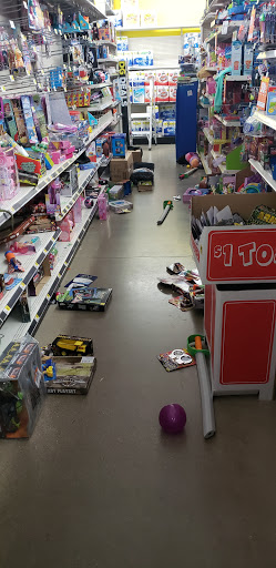 Discount Store «Dollar General», reviews and photos, 2160 Henry St, Muskegon, MI 49441, USA