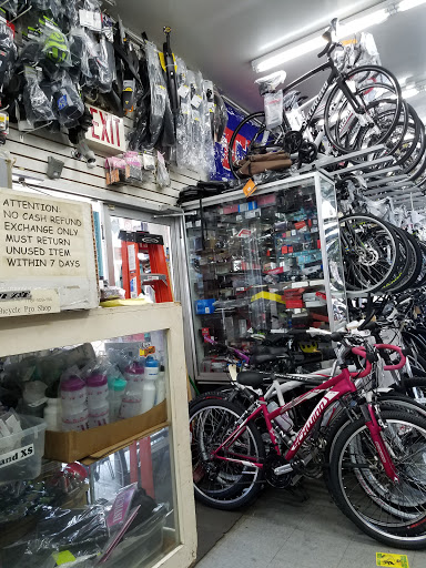 Bicycle Repair Shop «Westchester Bicycle Pro Shop», reviews and photos, 2611 Westchester Ave, Bronx, NY 10461, USA