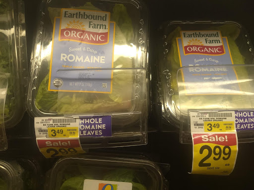 Grocery Store «Jewel-Osco», reviews and photos, 2775 Pfingsten Rd, Glenview, IL 60025, USA