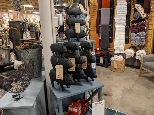 Furniture Store «DOCK 86», reviews and photos, 3201 Country Dr, Little Canada, MN 55117, USA