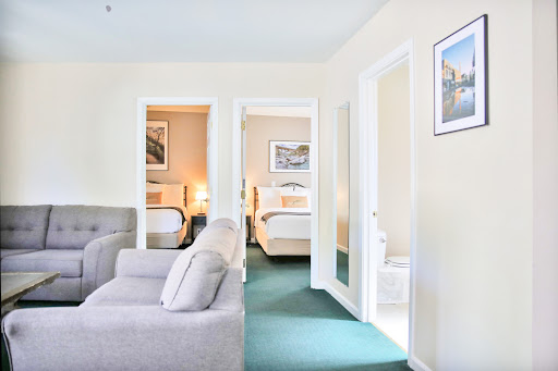 Sierra Mountain Inn image