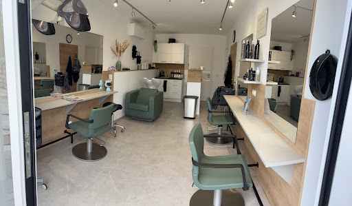 Sandra Neckam Friseurmeister In Markgrafneusiedl