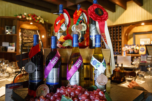 Vineyard «Crossing Vineyards and Winery», reviews and photos, 1853 Wrightstown Rd, Newtown, PA 18940, USA