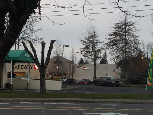 Thrift Store «St. Vincent de Paul - Q Street Thrift Store», reviews and photos, 199 Q St, Springfield, OR 97477, USA