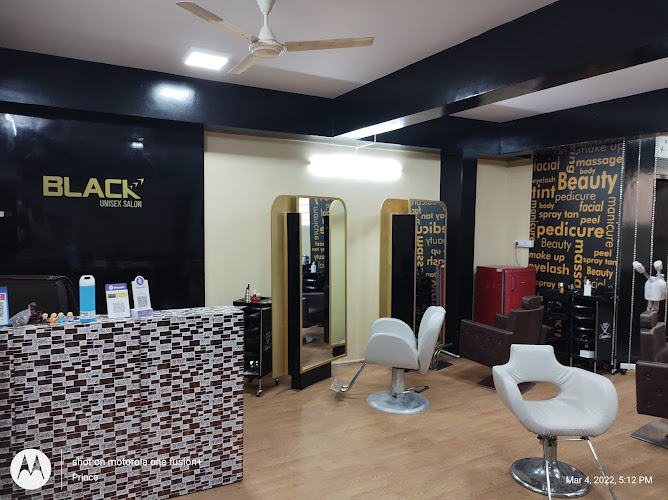 Black Unisex Salon Bengaluru