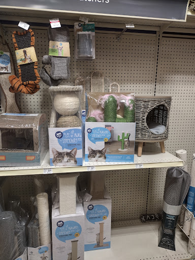 Pet Supply Store «PetSmart», reviews and photos, 865 Colusa Ave, Yuba City, CA 95991, USA