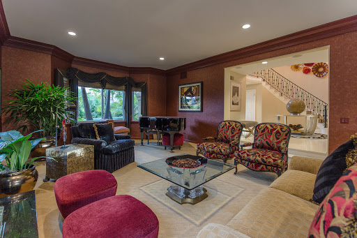 Hillcrest Adolescent Treatment Center image