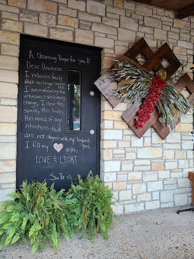Wine Store «Hill Country Wine Shop», reviews and photos, 114 Wimberley Square, Wimberley, TX 78676, USA
