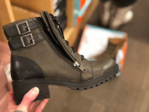 Shoe Store «DSW Designer Shoe Warehouse», reviews and photos, 1362 Park St, Stoughton, MA 02072, USA