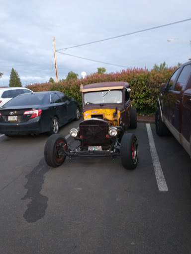 Grocery Store «Safeway», reviews and photos, 1755 Pacific Hwy W, Junction City, OR 97448, USA