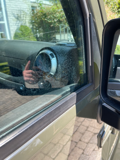 Self Service Car Wash «American Car Wash», reviews and photos, 1035 Northern Blvd, Roslyn, NY 11576, USA