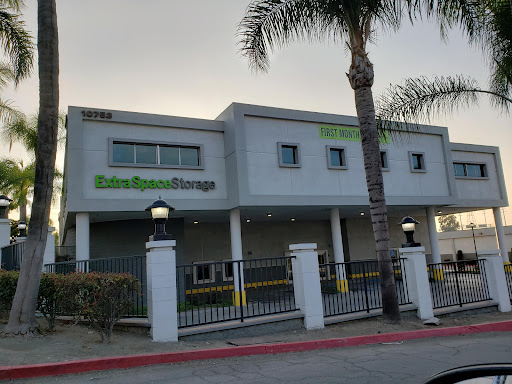 Storage Facility «Extra Space Storage», reviews and photos, 10753 Artesia Blvd, Cerritos, CA 90703, USA