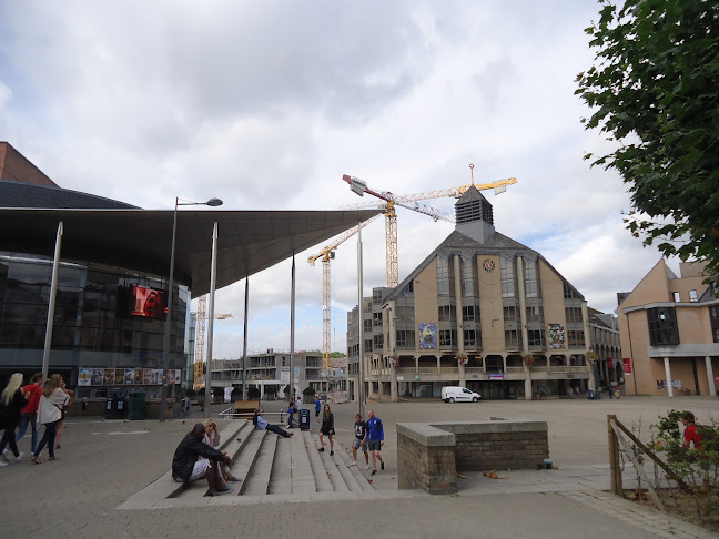 Opinii despre Library of Arts and Letters în Waver - Bibliotheek