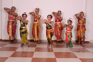 Vedantham Vidhumouli(kuchipudi dance master) image