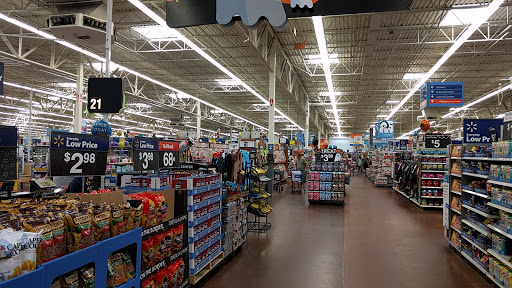 Department Store «Walmart Supercenter», reviews and photos, 7450 Cypress Gardens Blvd, Winter Haven, FL 33884, USA