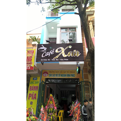Cafe Xua (uống cafe ngắm cổ vật)