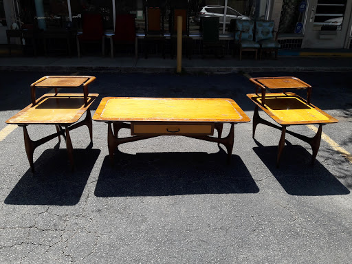 Furniture Store «San Antonio Furniture Finders», reviews and photos, 617 Fredericksburg Rd, San Antonio, TX 78201, USA