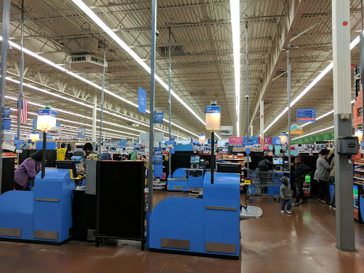 Department Store «Walmart Supercenter», reviews and photos, 3240 Wilkinson Blvd, Charlotte, NC 28208, USA