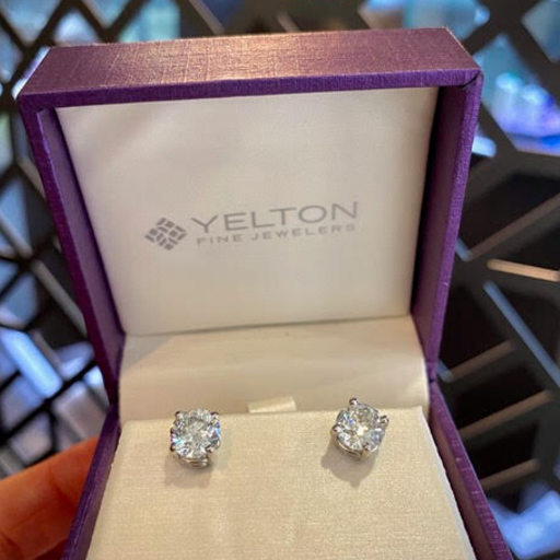 Jewelry Store «Yelton Fine Jewelers», reviews and photos, 9263 Schulze Dr, West Chester Township, OH 45069, USA