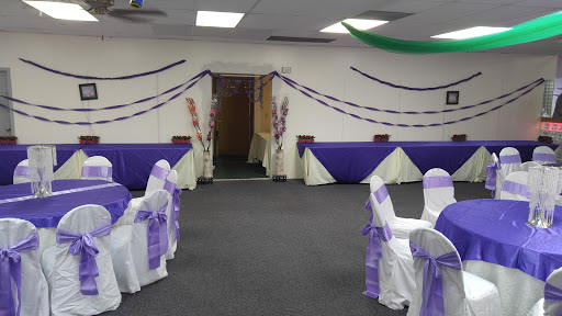 Shopping Mall «Great Western Shopping Center», reviews and photos, 240 N Wilson Rd, Columbus, OH 43204, USA