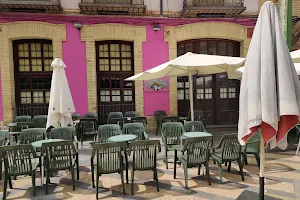 Central Cafe Huesca image