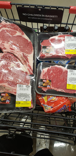 Supermarket «Giant Eagle Supermarket», reviews and photos, 14100 Detroit Ave, Lakewood, OH 44107, USA