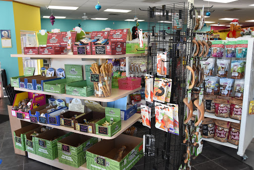 Pet Supply Store «Animal House Pet Supplies», reviews and photos, 733 Phillips Blvd, Sauk City, WI 53583, USA