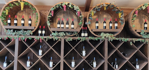 Grocery Store «Garlic World», reviews and photos, 4800 Monterey Rd, Gilroy, CA 95020, USA