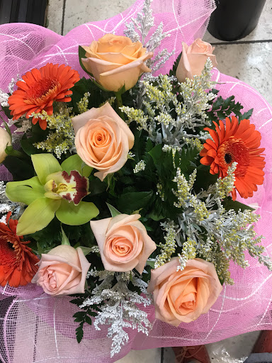 Florist «NE FLOWER BOUTIQUE», reviews and photos, 11702 Bustleton Ave, Philadelphia, PA 19116, USA