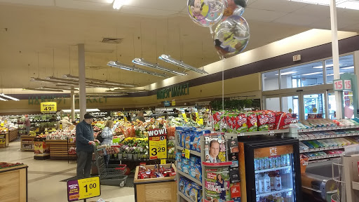 Grocery Store «Hannaford Supermarket», reviews and photos, 225 High St, Ellsworth, ME 04605, USA