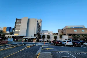 Richmond Hospital image
