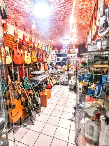 Opiniones de MUSIC ZONE PERU en San Miguel - Tienda de instrumentos musicales