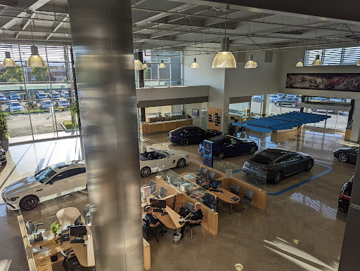 Mercedes Benz Dealer «Mercedes-Benz of Pleasanton», reviews and photos, 5885 Owens Dr, Pleasanton, CA 94588, USA